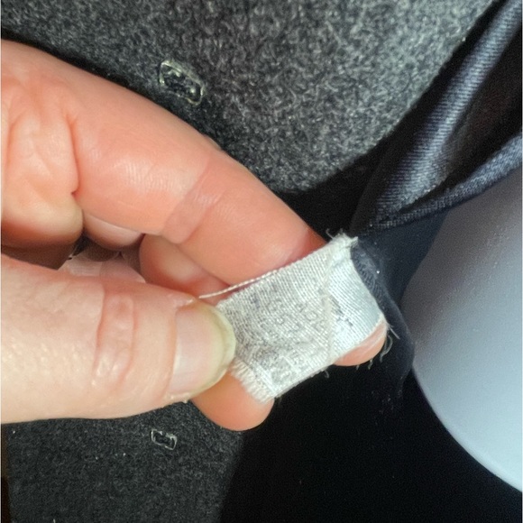 Vintage London Fog 100% Wool Coat - Picture 9 of 11